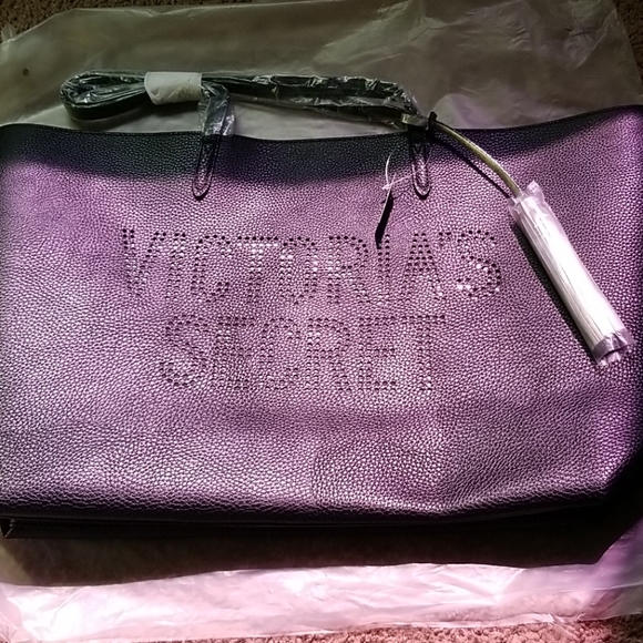 NEW Victoria's Secret tote! - Picture 5 of 11